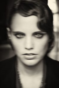 Anna Calvi :: Don’t Beat The Girl Out Of My Boy